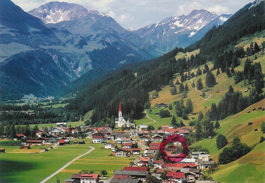 Gaestehaus Alpenruh Holzgau Exterior photo