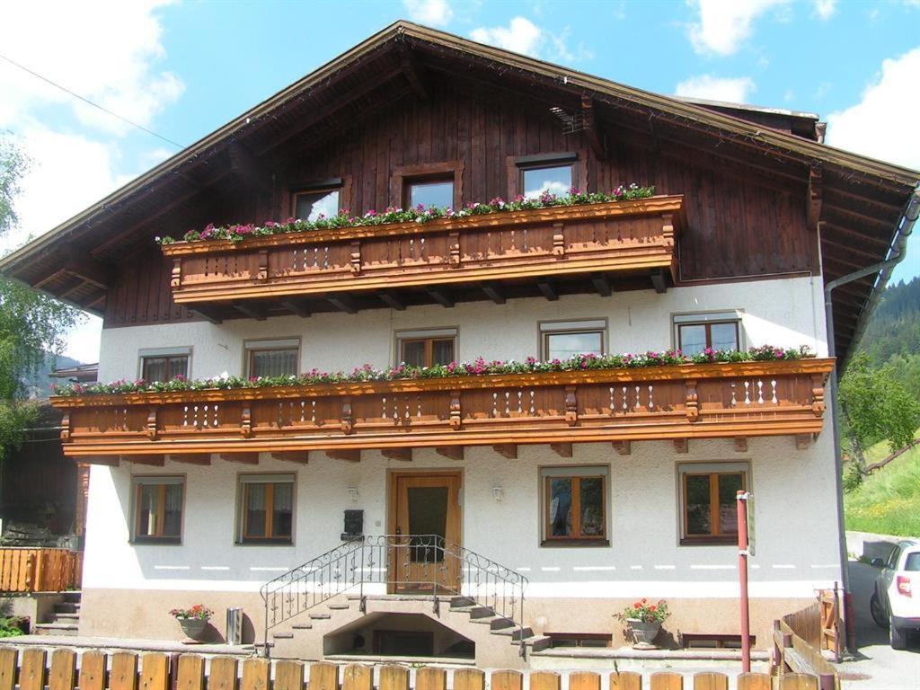 Gaestehaus Alpenruh Holzgau Exterior photo
