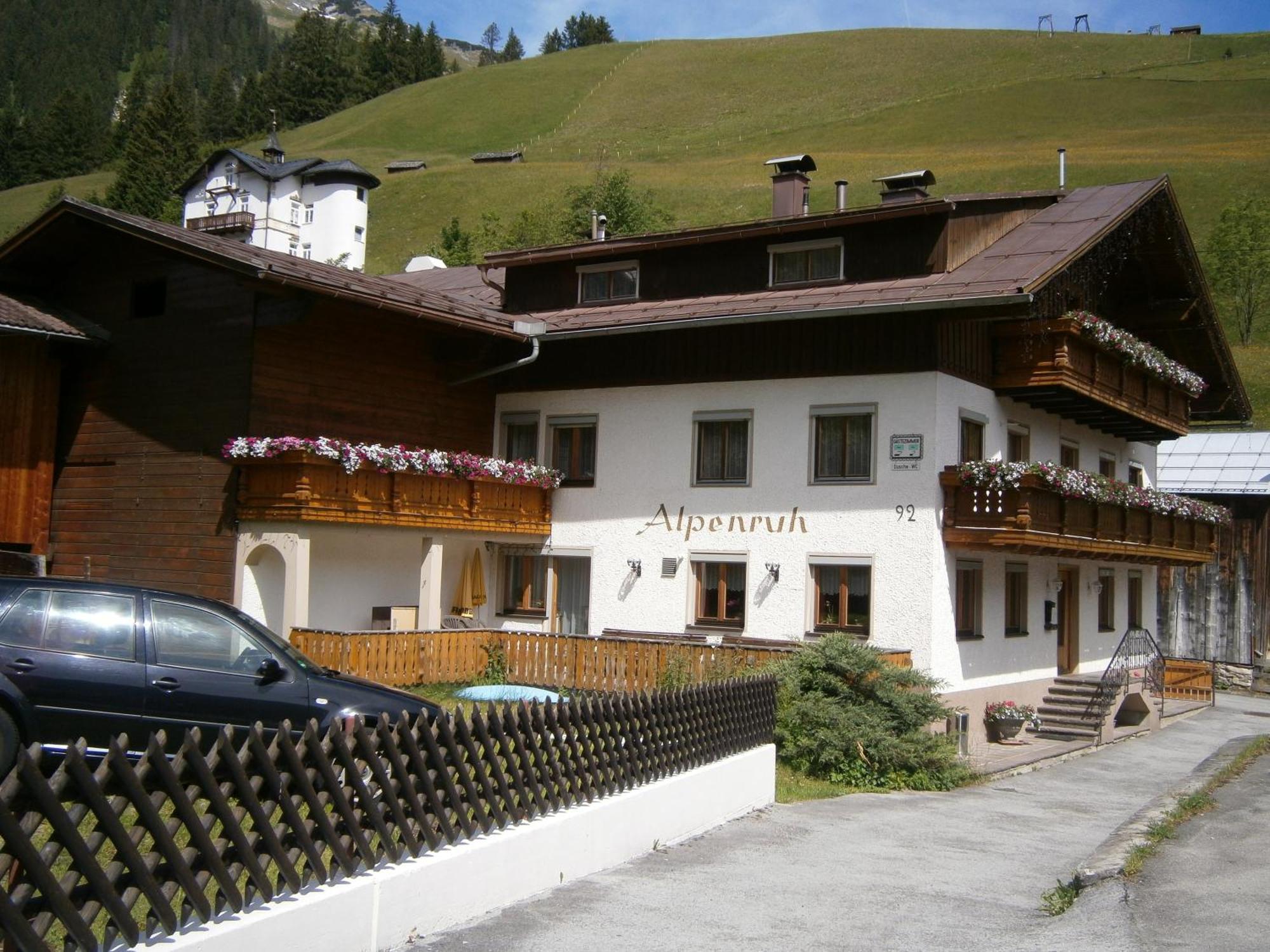 Gaestehaus Alpenruh Holzgau Exterior photo